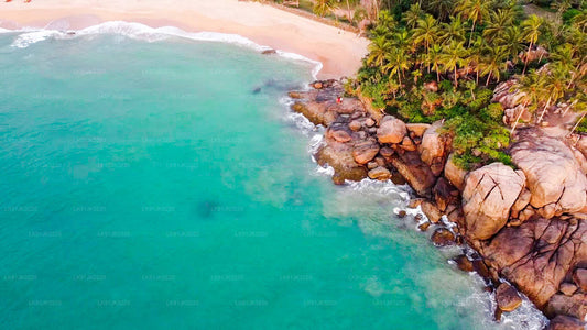 Entdecken Sie Anuradhapura mit dem Hubschrauber von Bentota aus