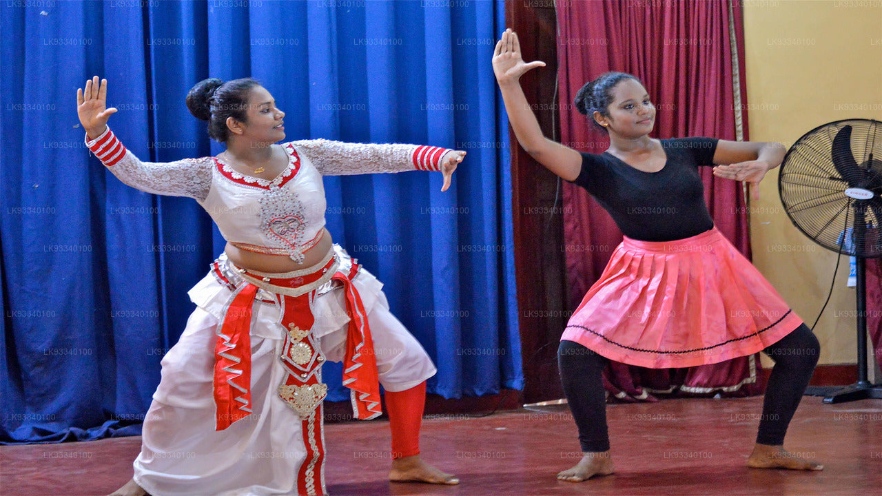 Traditionelles Tanzerlebnis von Panadura