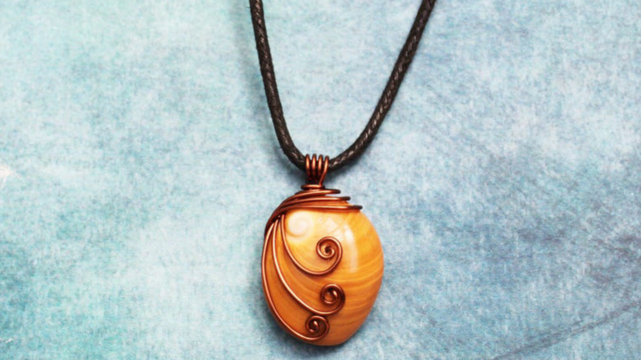 Handgefertigte Muschelanhänger